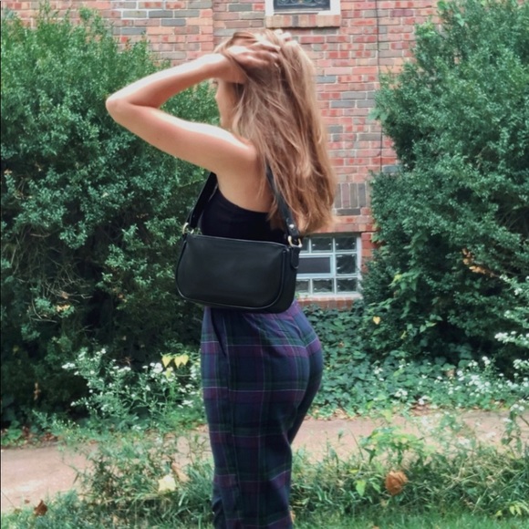 Meet your Posher, Allie - Picture 4 of 4